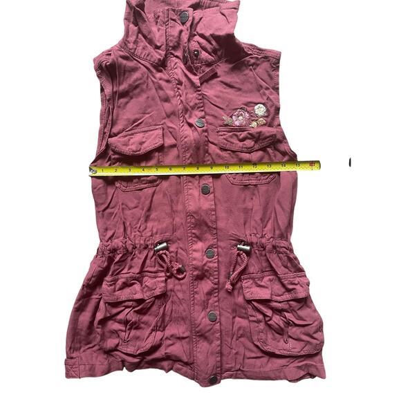 Ashley by 26 International Womens/Teen Sleeveless Jacket Topper Size Medium - Picture 4 of 6